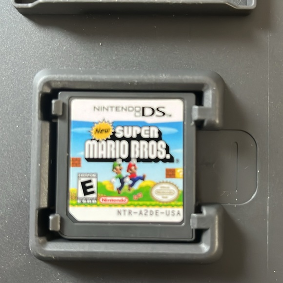 Nintendo DS Super Mario Bros - Picture 4 of 4